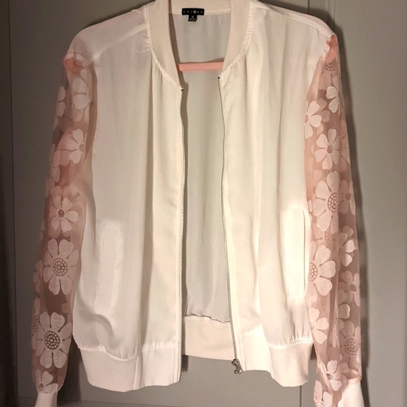 Cloah white bomber with pink mesh sleeves with flowers - Picture 1 of 3